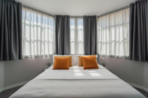 Sant'Agostino Apartments by Rent All Como